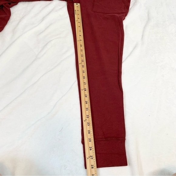 NEW Wild Fable Maroon pull on elastic waist drawstring tapered leg joggers - Picture 3 of 9